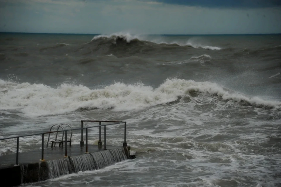 Порывы ветра достигнут 40-45 метров в секунду