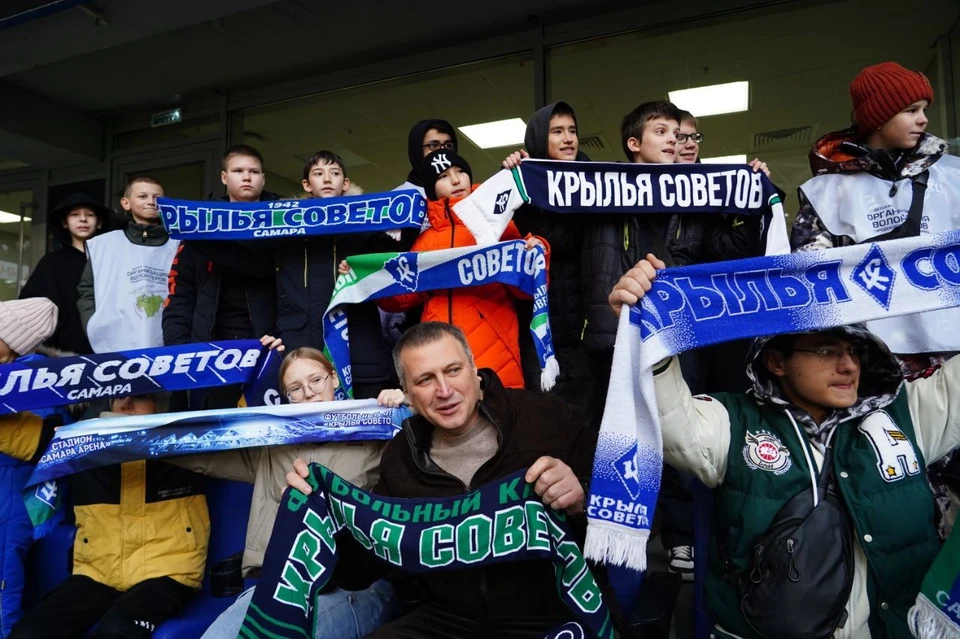 По словам мэра, «Крылья» были близки к победе. Фото: телеграм-канал Ивана Носкова