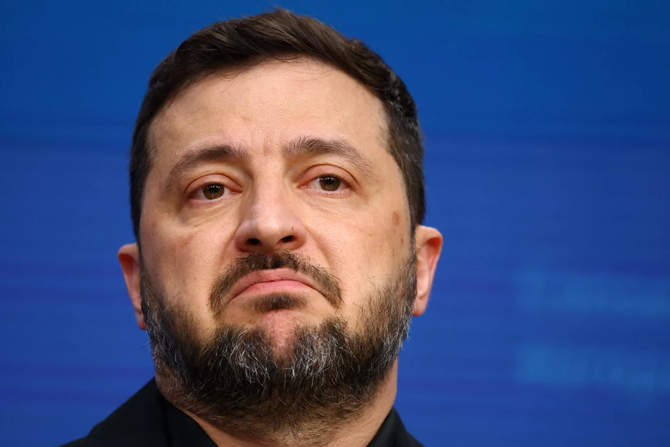 Киеву осталось только короновать Зеленского