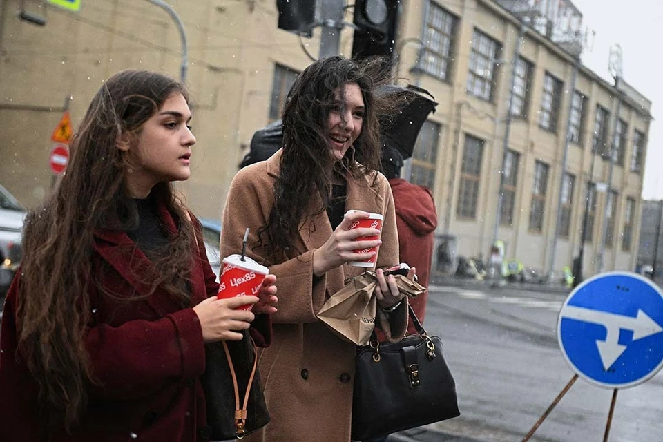 Но похолодания стихия не принесет.