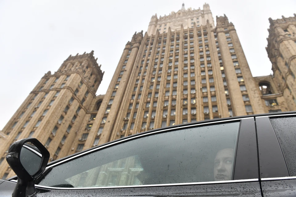 МИД РФ заявил о попытке ЕС и Британии отговорить США от дипломатии по Украине