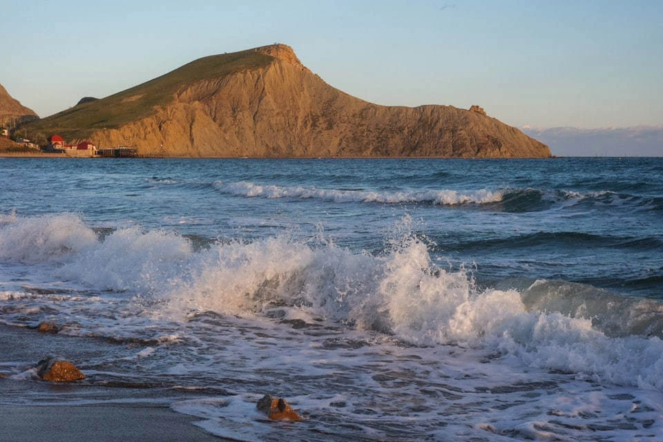 ВС РФ отразили атаку безэкипажных катеров в акватории Чёрного моря около Туапсе