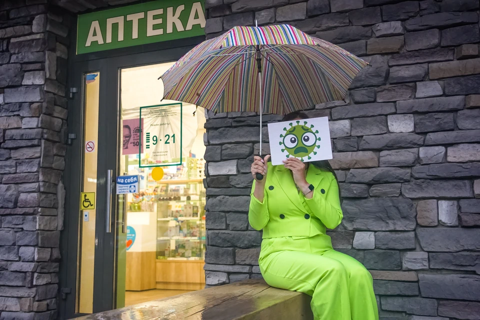 За последнюю неделю с симптомами простуды в медучреждения обратились около 12 тысяч человек.