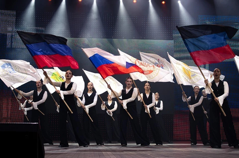 В ДонГУ впервые за пять лет прошел Дебют первокурсника. Фото: Министерство молодежной политики ДНР