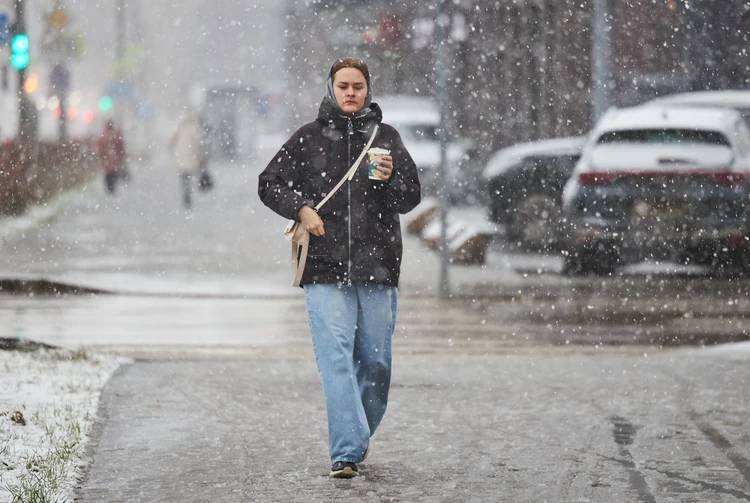 С пятницы в Смоленской области — дожди, в субботу мокрый снег