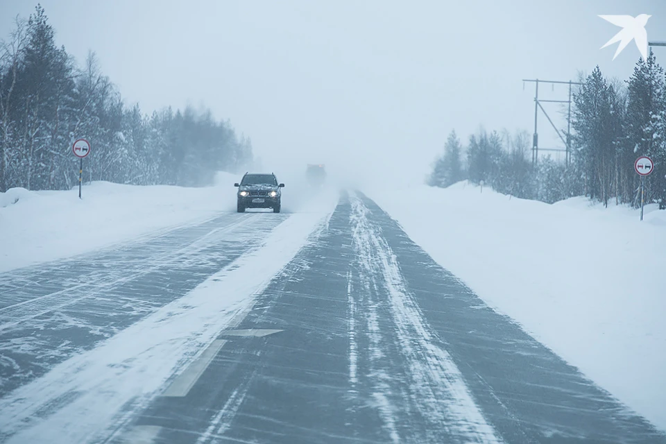 При планировании поездок информацию о состоянии дорог можно уточнить в диспетчерских службах по телефонам: Мурманскавтодора (региональные автодороги): 8 (8152) 214-070, 25-08-08 или ФКУ Упрдор «Кола» (федеральные автодороги): 8 (8152) 56-78-87, доб. 208.