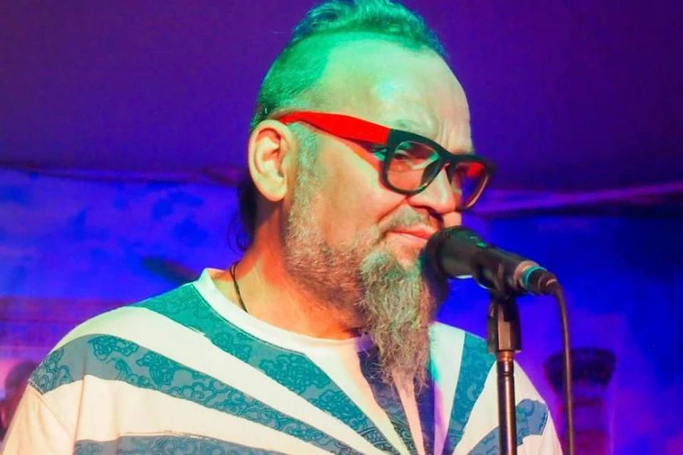 Лидер барнаульской группы «Девять» Сергей Лазорин. Фото Ольги Кузнецовой