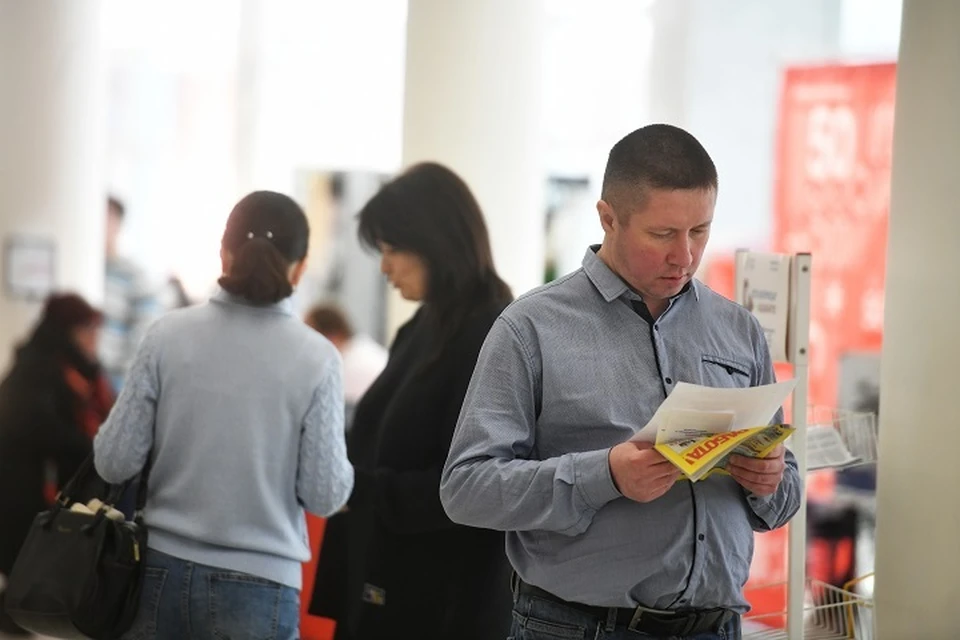 Обучение проводится по 360 профессиям.