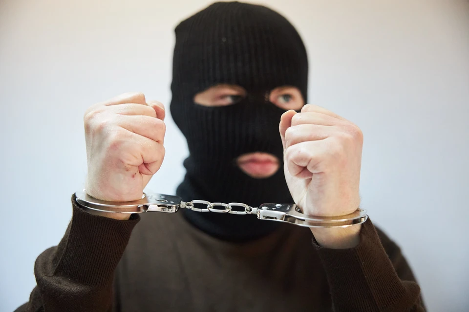 Росгвардейцы задержали угрожавшего физической расправой посетителям ТЦ в Москве