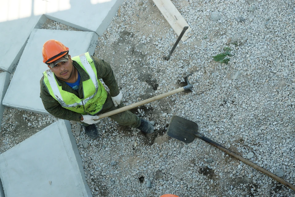 Всего привели в порядок более 6 км проезжей части