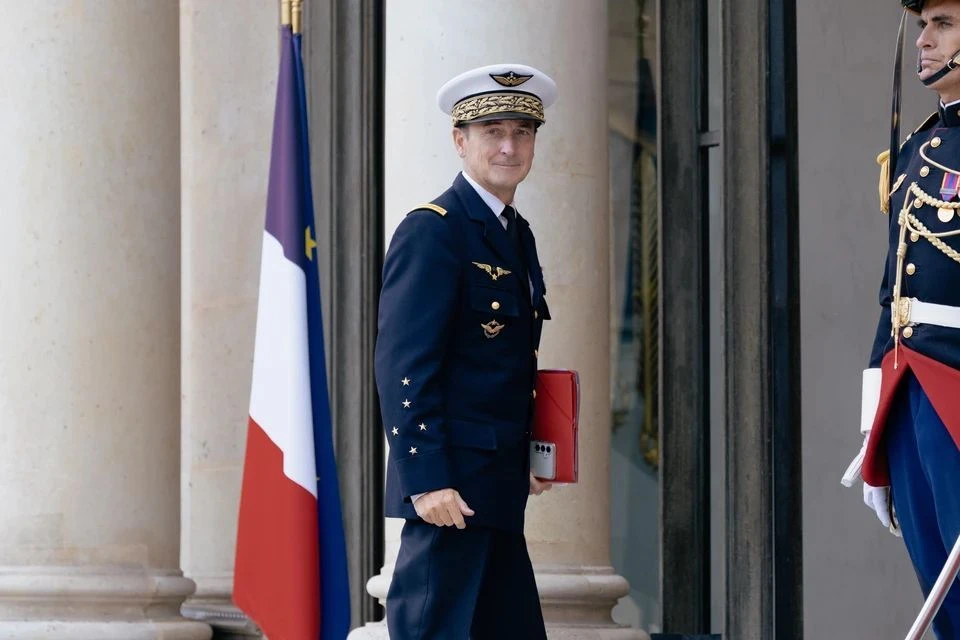 Французского генерала раскритиковали за слова о России: что произошло