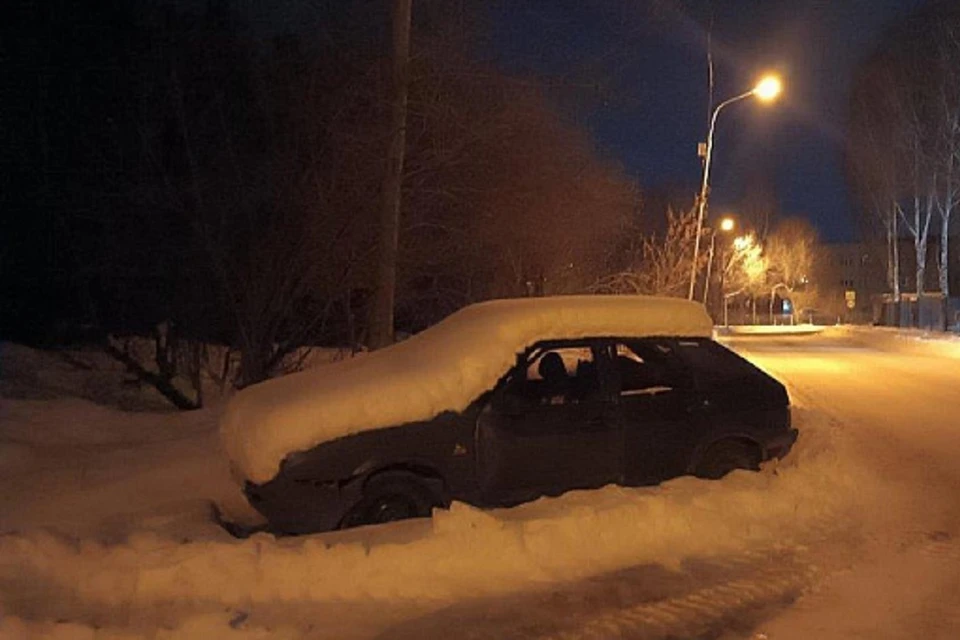 Владельцам автомобилей дали десять дней, чтобы убрать свои транспортные средства. Фото: мэрия Новосибирска
