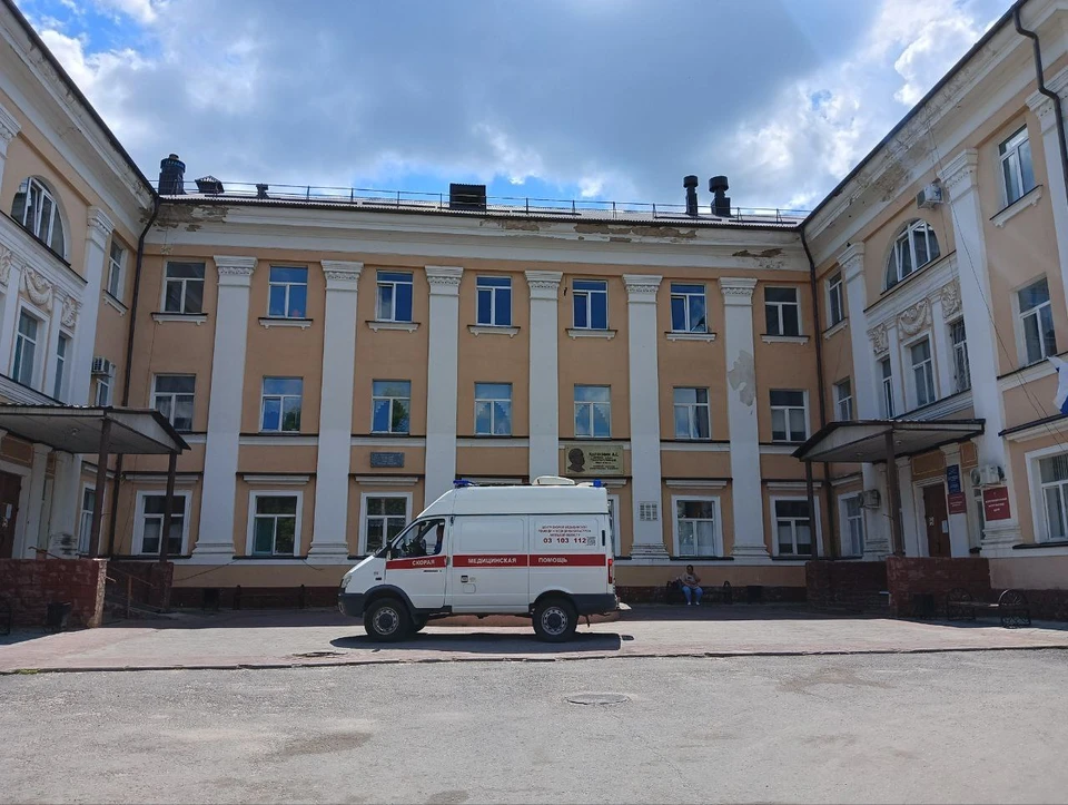 60-летняя женщина получила травмы, но осталась жива.