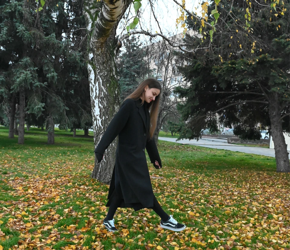 Красавицам пора доставать шубы и шапки.