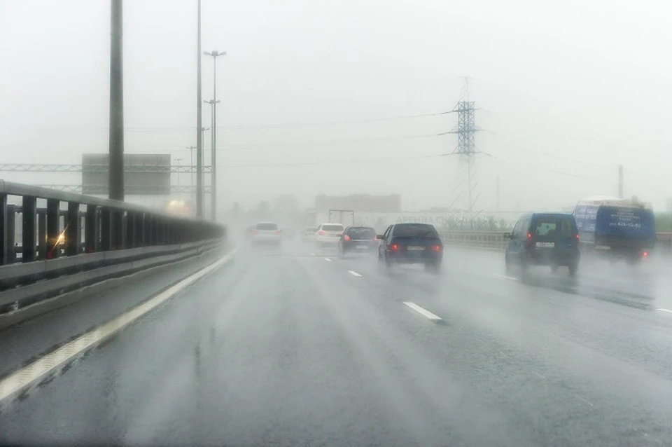 Автомобилистам нужно быть более внимательными на дорогах.