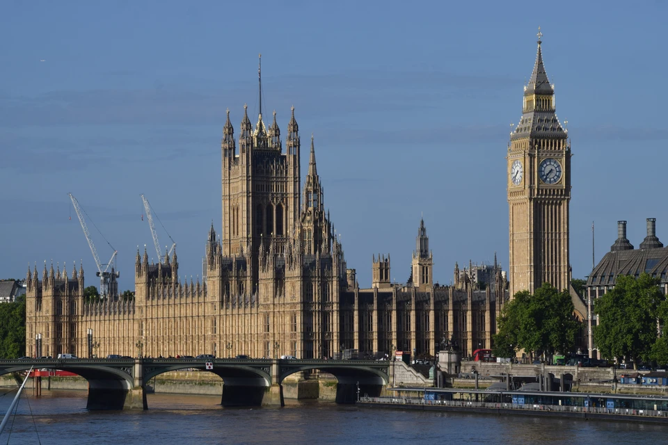 Британия живет в иллюзиях, пытаясь давить на Россию