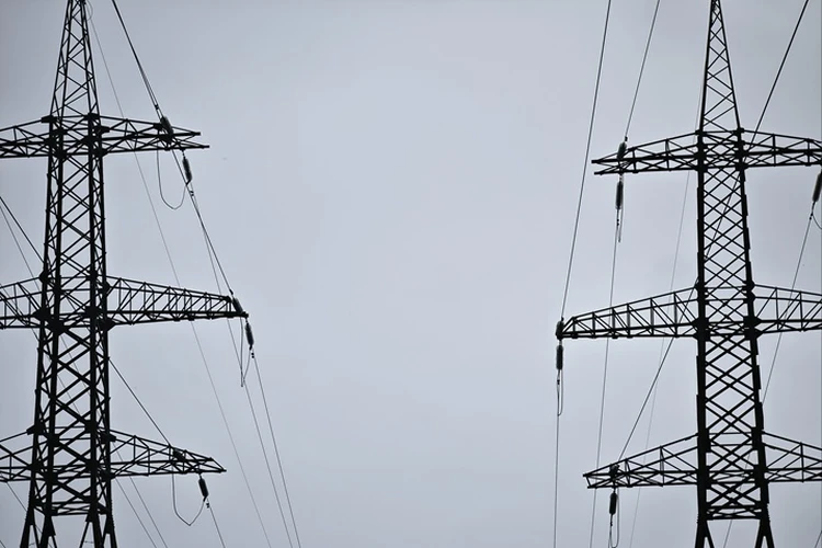 Десятки тысяч людей в темноте: Где отключили свет в Херсонской области 27 ноября