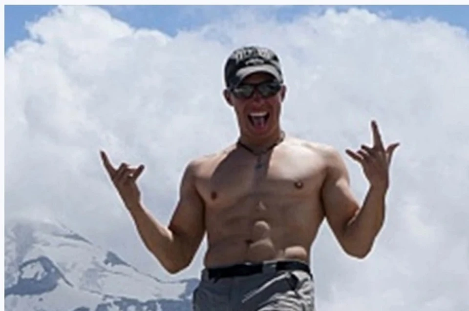 Поиски альпиниста продолжаются. Фото: соцсети