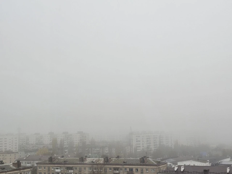 В Волгограде туманным утром 29 ноября беспилотники атаковали 5 жилых домов.