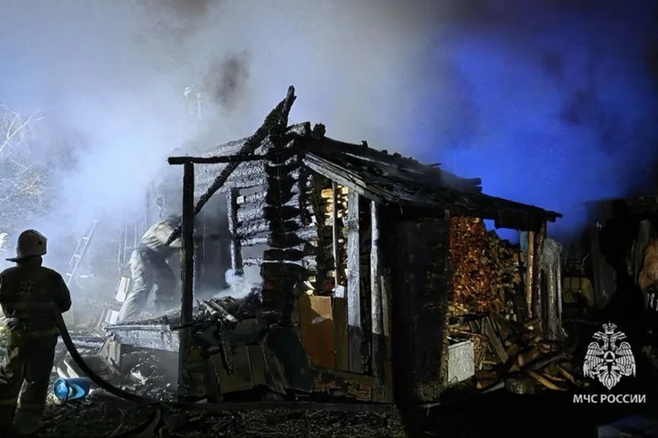 Жителей призывают быть осторожнее при курении. Фото: пресс-служба ГУ МЧС по Удмуртии