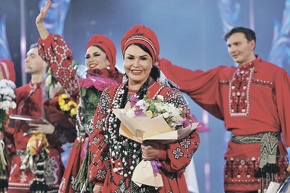 В этом году Надежда Бабкина отметила 75-летие. Вот и подарок! Фото: Мария ЛУКИНА/Агентство городских новостей «Москва»