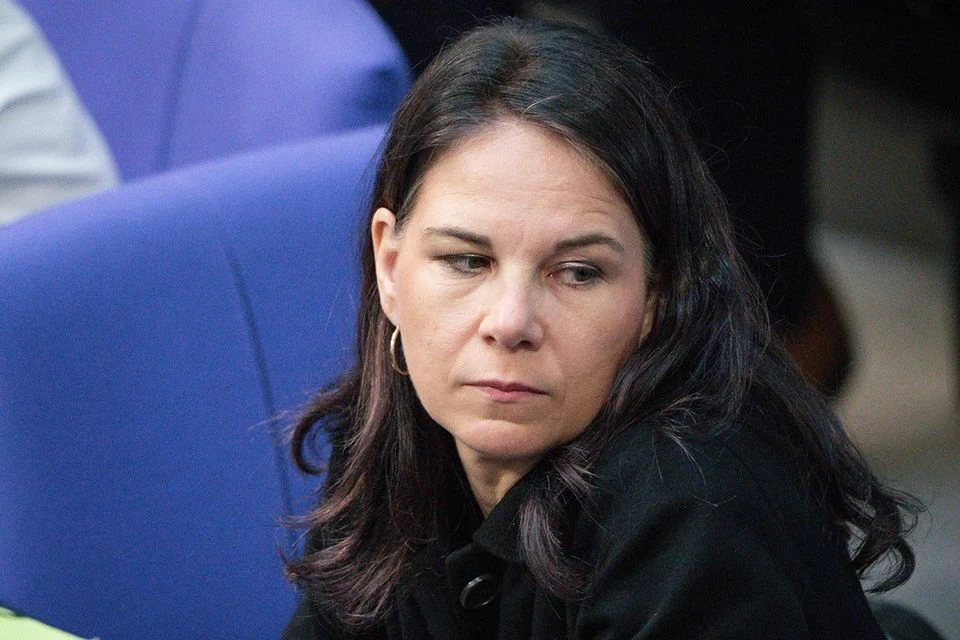 Захарова осудила продвижение в ООН Бербок, дед которой был фашистом