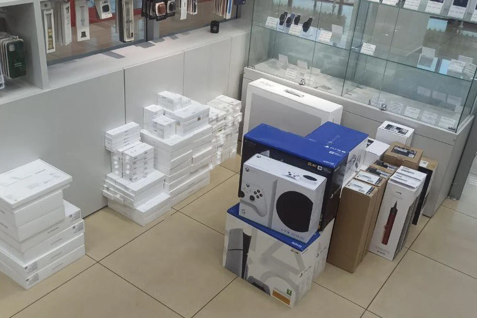 В Братске нашли незаконно ввезенную технику на 13 миллионов. Фото: Иркутская таможня.