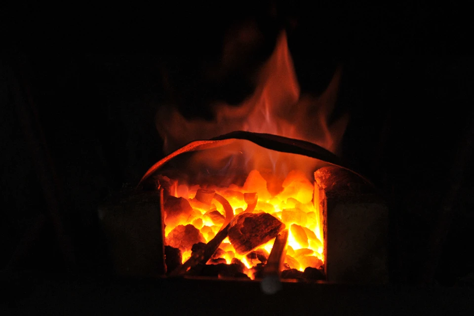 23-летняя девушка из Бурятии присвоила почти полмиллиона рублей, которые хранились в тайнике у фермера