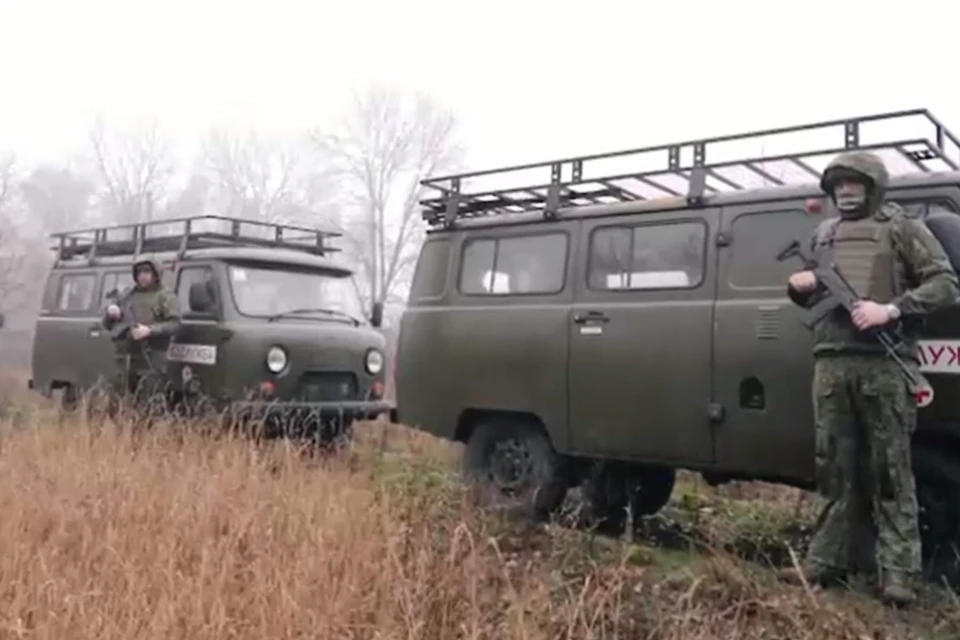 Народный фронт передал бойцам ВС РФ в Красноармейск десять Уазов «Буханка». Фото: Народный фронт