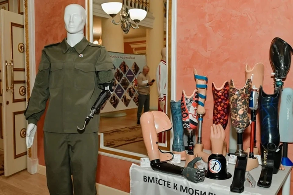 Донецкий протезно-ортопедический центр отпраздновал 80-летний юбилей предприятия. Фото: ТГ/Толстыкина