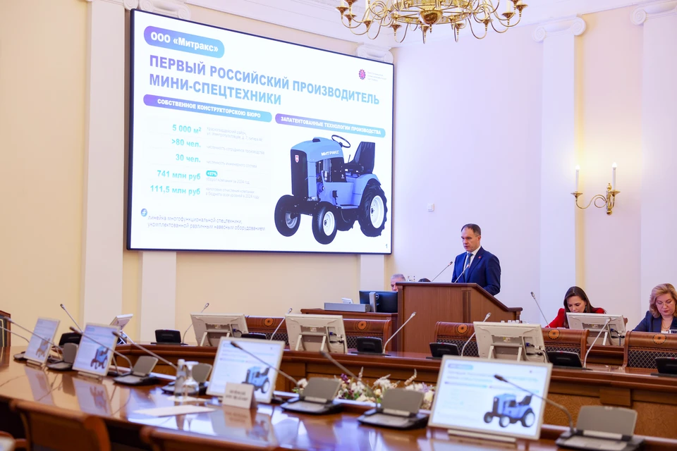 Спецтехника «Митракс» уже доказала свою эффективность. Фото: Смольный