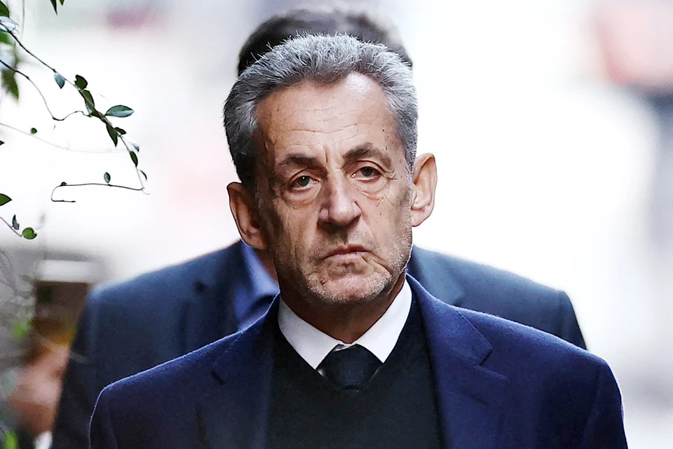 B парижскую тюрьму Ла-Санте Саркози отправился 21 октября