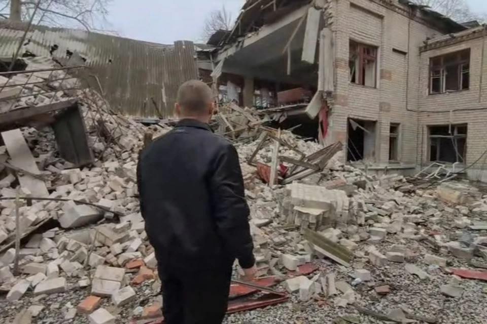 ВСУ разрушили школу №1 в Каховке. Фото: тг-канал Павла Филипчука