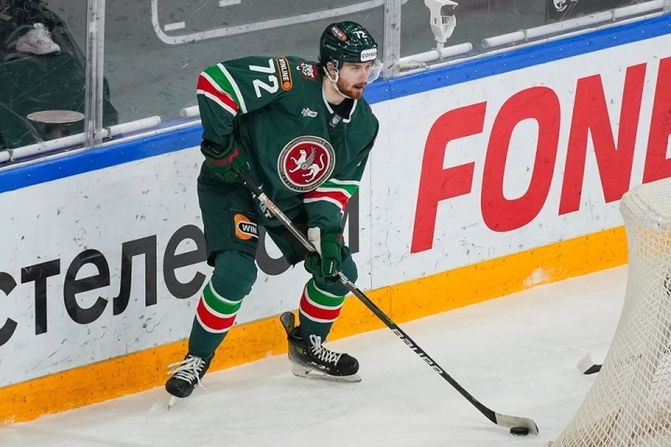 В сезоне 2025/26 в активе хоккеиста 19 баллов (8+11) в 40 матчах. Фото: ak-bars.ru