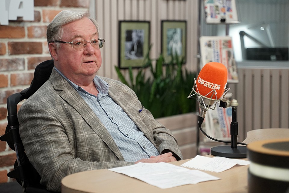 Степашин передал Эрмитажу 140 книг со Святой Земли