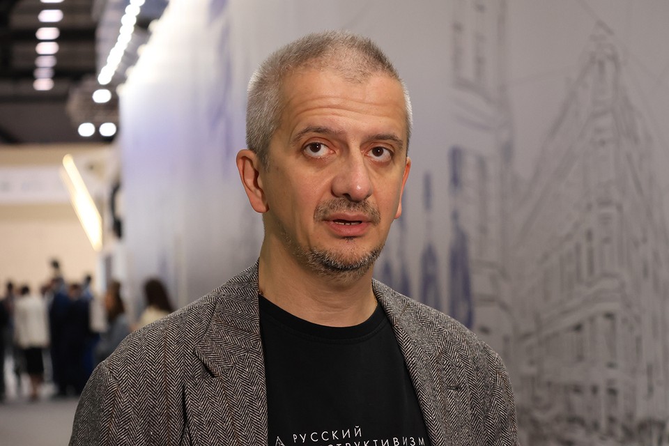 Константин Богомолов: Табаков тоже пришел в МХТ с мандатом от министра