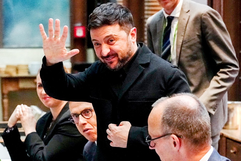 Зеленский в Мюнхене снова признался, что ждет отставки или смерти Путина