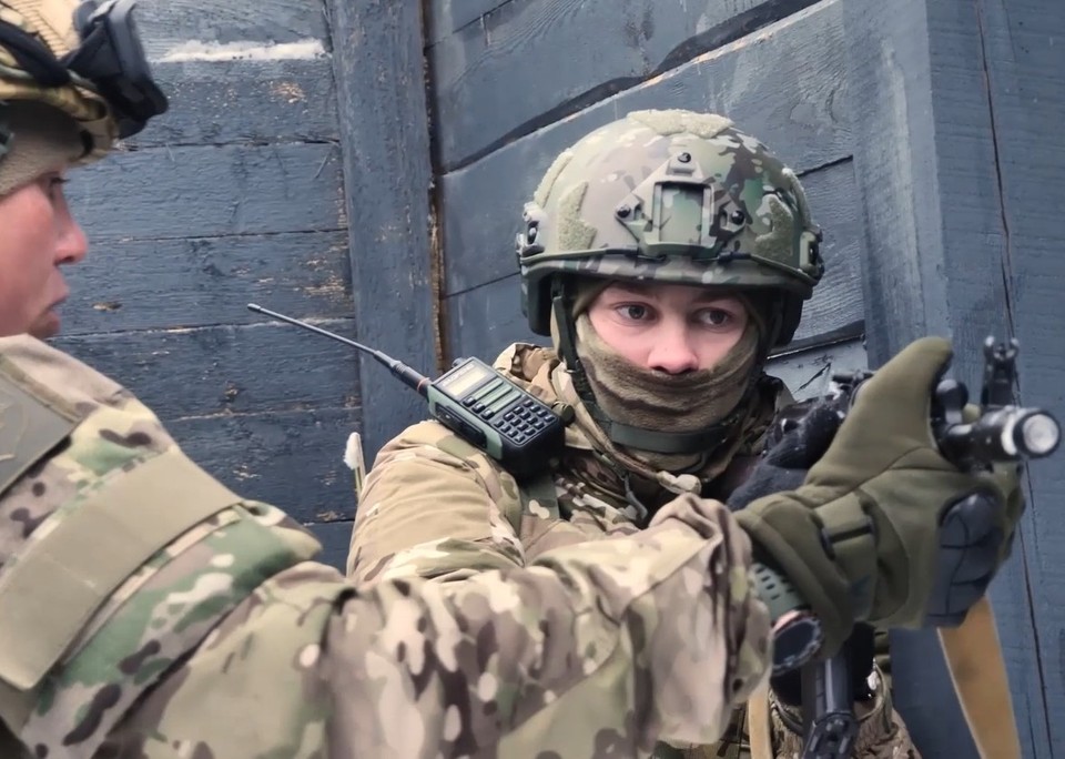 Командиров штурмовых групп готовят к городским боям