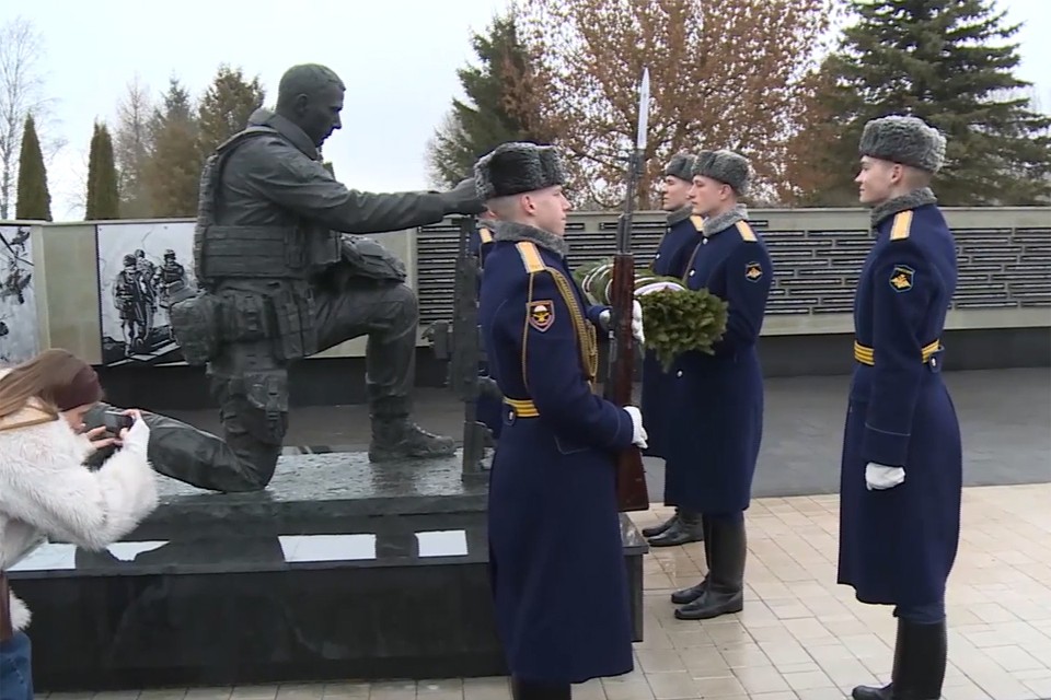 В России почтили память псковских десантников из 6-й роты