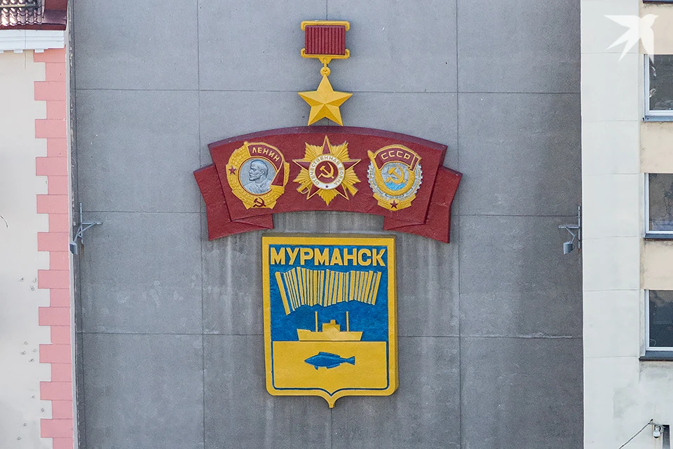 Губернатор Мурманской области Андрей Чибис поздравил северян с годовщиной присвоения Мурманску звания «Город-герой».
