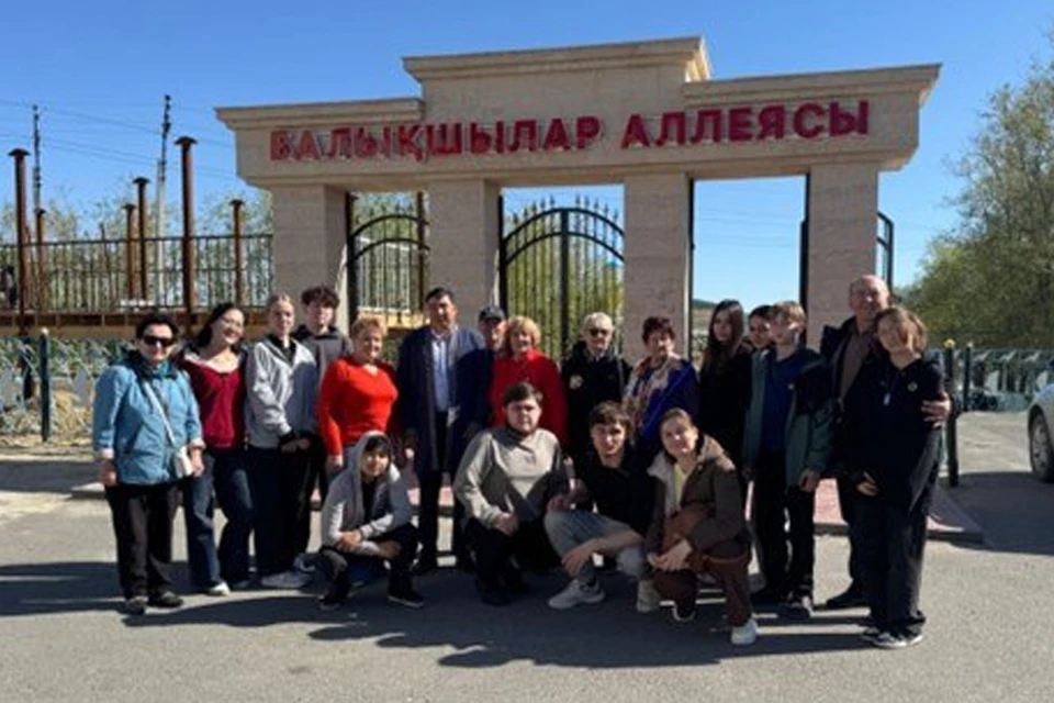 Представлено организаторами