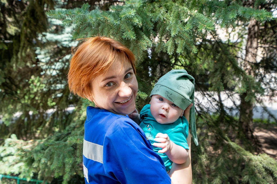 Один из донецких малышей, для кого Лера стала «духовной крестной». Она поддержала маму во время беременности и помогает по сей день. Фото: Личный архив Валерии Пинигиной