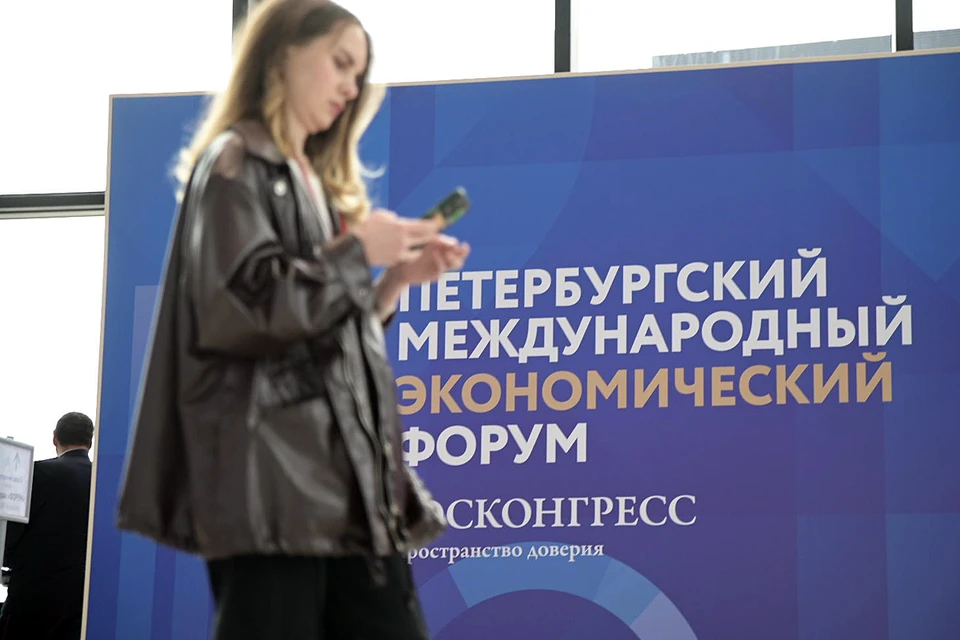 Глава AmCham Эйджи предрек возвращение многих компаний США в Россию