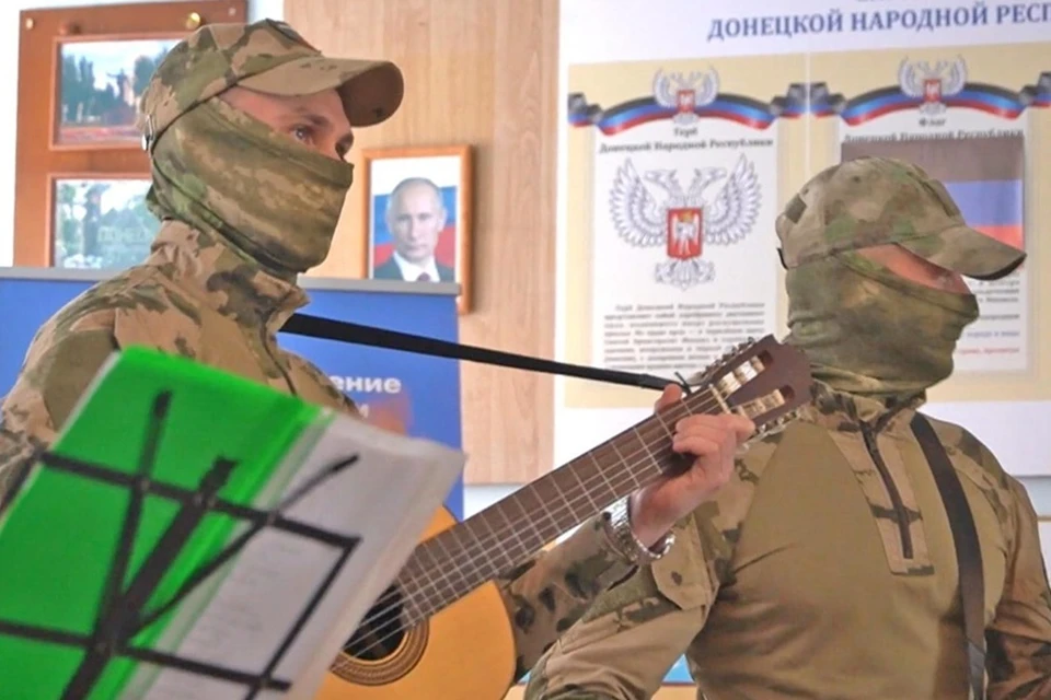 Для детей ДНР росгвардейцы провели акцию «Каникулы с Росгвардией». Фото: Росгвардия