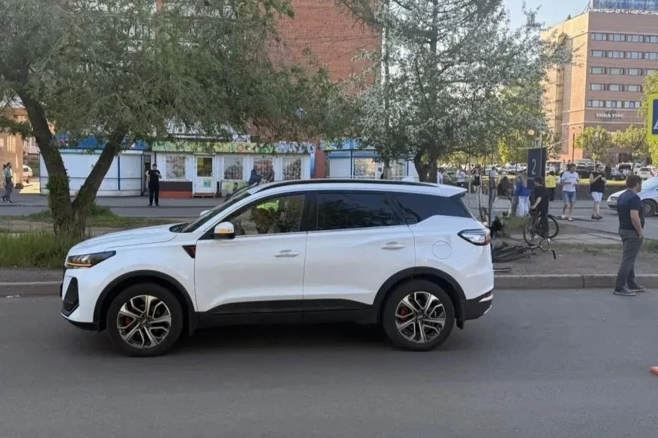 Шестилетнего мальчика на самокате сбили на пешеходном переходе. Фото: Госавтоинспекция Братска.