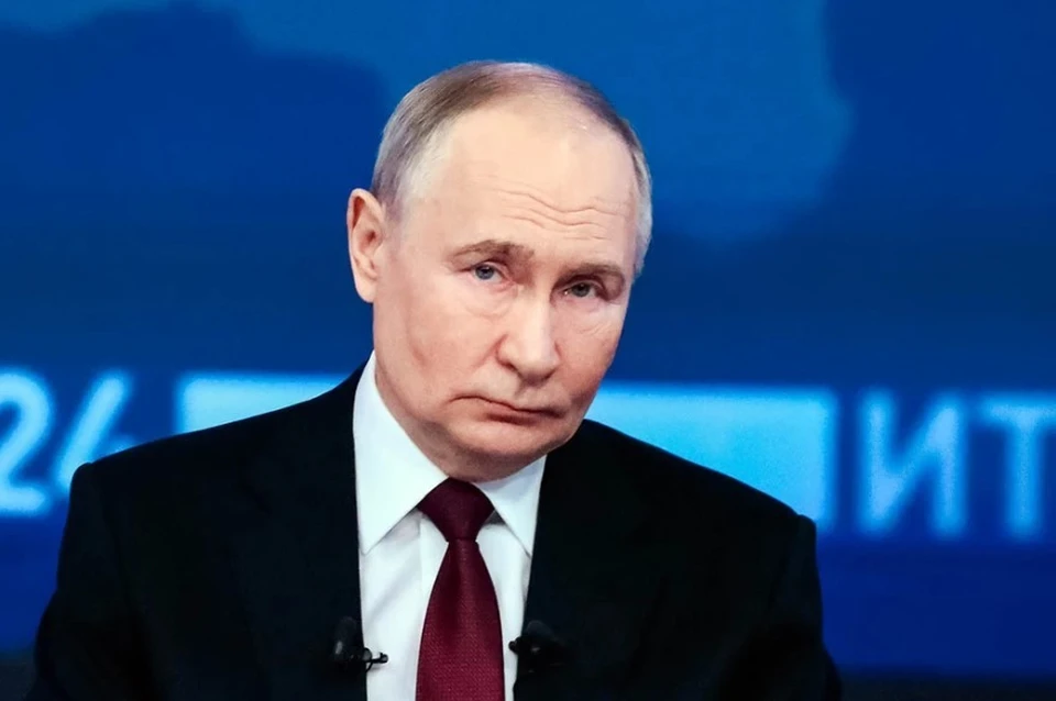 Путин указал на необходимость увековечивания имен героев СВО