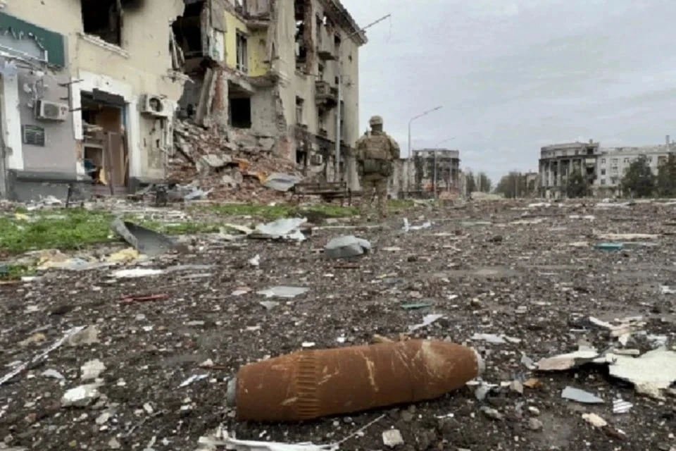 ВСУ минируют дороги в Херсонской области.