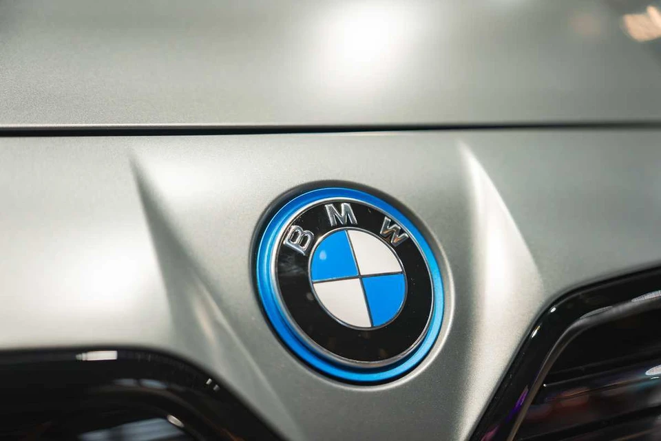 BMW объявил о приеме заказов на новый i3 в уникальном исполнении. NorthSky Films / Shutterstock.com / Fotodom.