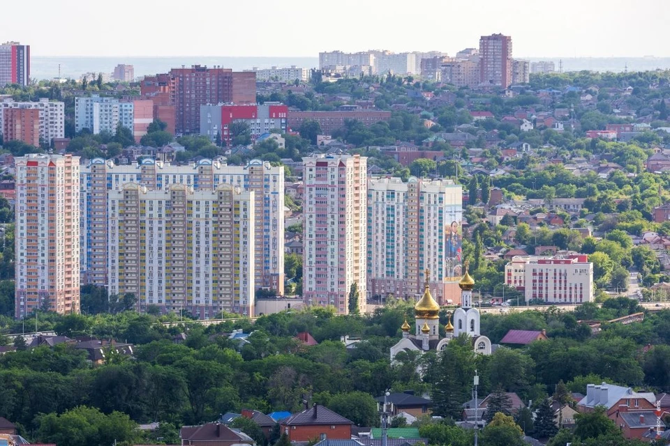 В Ростовской области вечером объявили режим беспилотной опасности. Фото: Денис Демков.