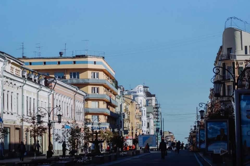 По возможности нужно оставаться дома.